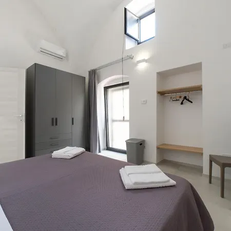 Nara Smart Apartment